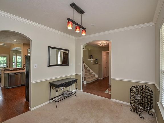 4th image of 7410 Hollow Field Ct