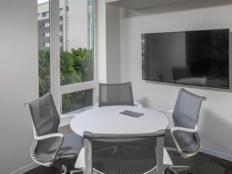 mResidences Olympic & Olive — Photo 25
