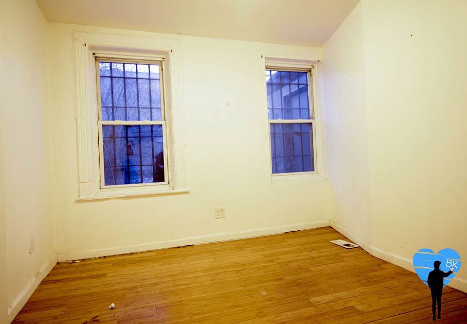 2nd image of 571 Macon St #1