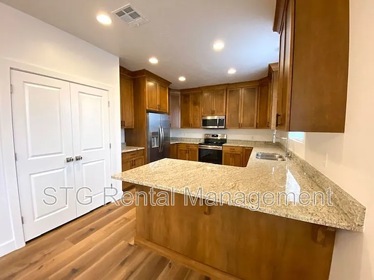 438 Stone Mountain Dr #52-A — Photo 7