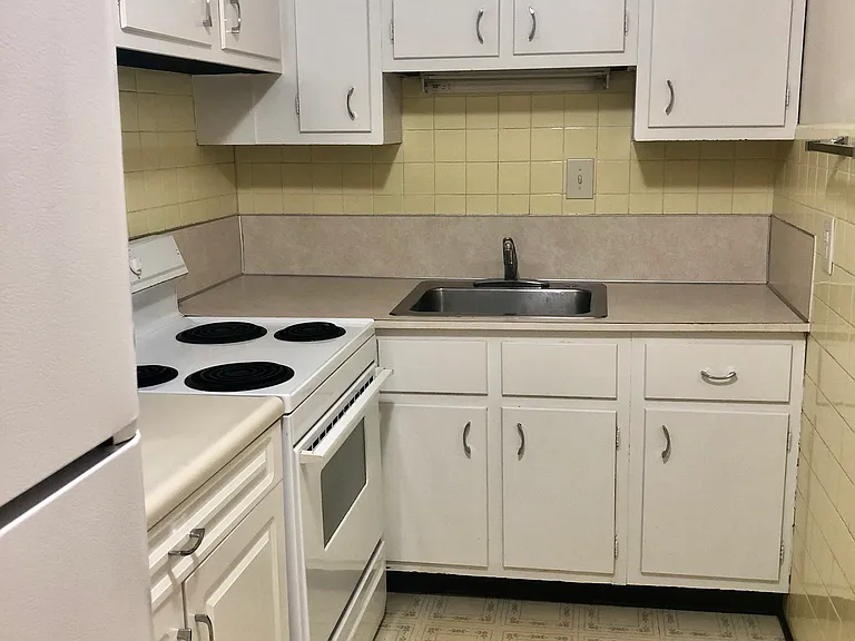 50 Owego St #7 — Photo 9