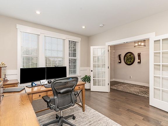 4th image of 6582 Trailwoods Dr