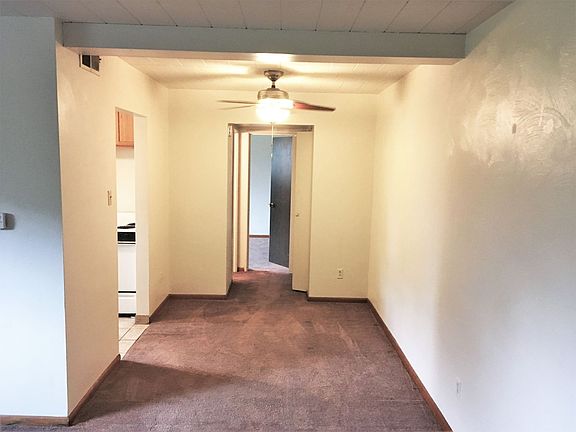 3rd image of 250 Laurel Ave #203