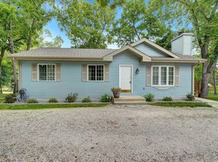 2821 Cozy Acres Rd, Mount Pleasant, WI 53406