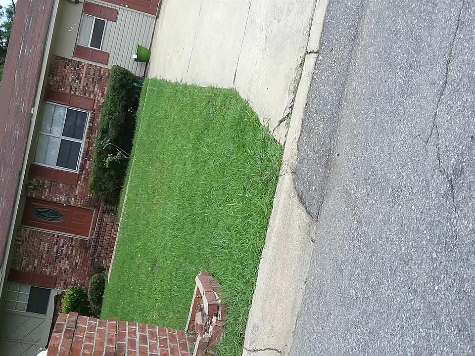 2nd image of 101 Crane Creek Dr