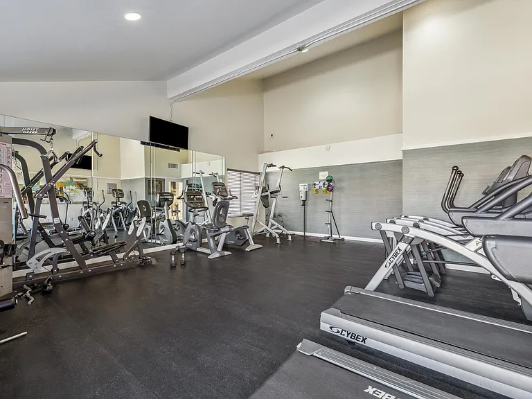 Portofino Townhomes — Photo 13