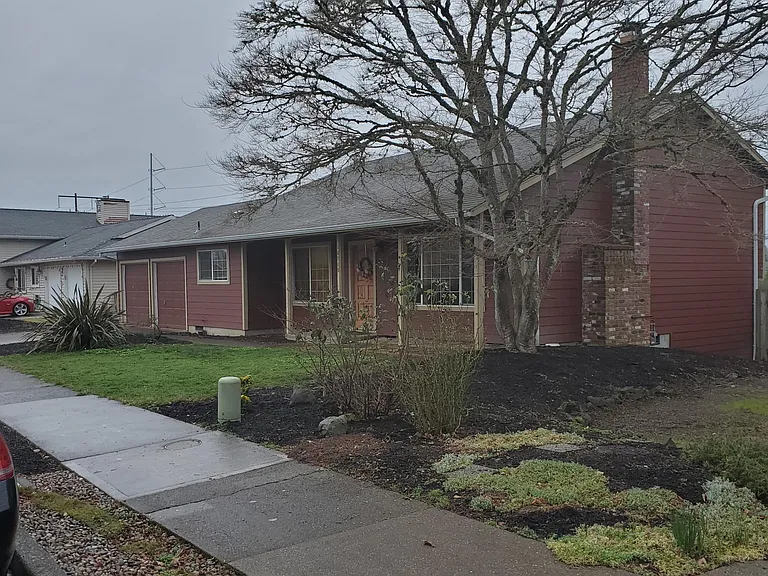18715 NW Lapine St — Photo 1