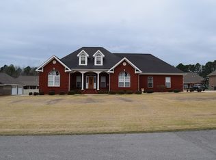 389 Deer Creek Dr, Killen, AL 35645