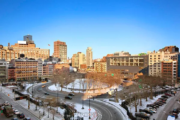 Rented by Compass | media 9