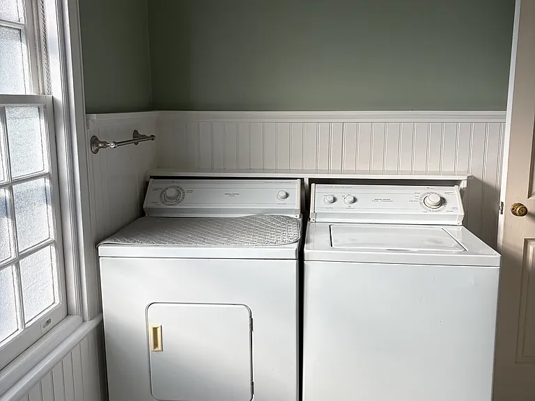 7709 Cherokee St #1 — Photo 14