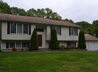 1800 Phenix Ave, Cranston, RI 02921
