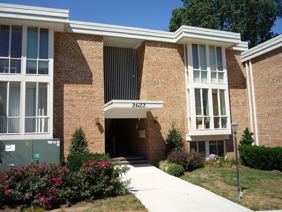1st image of 2622 Redcoat Dr
