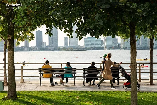 Rented by Sotheby's International Realty | media 7