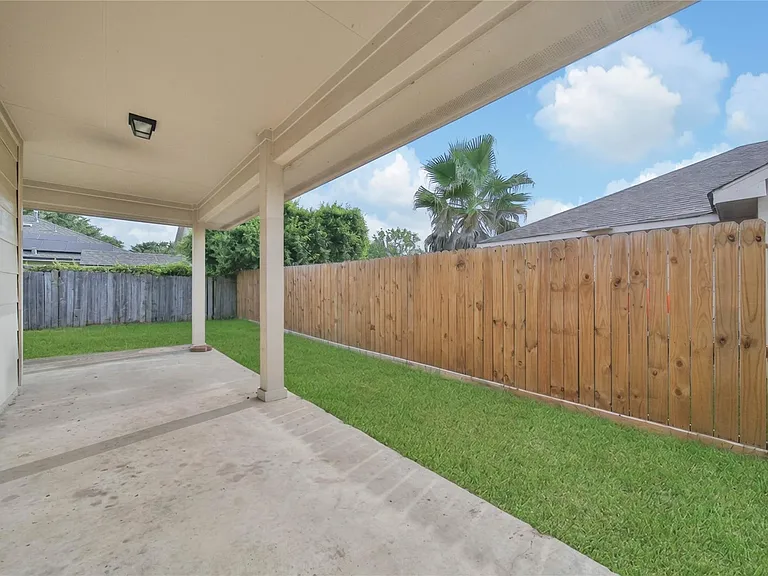 32026 Annice Ln — Photo 26