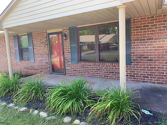 2nd image of 5501 Malachi Cir