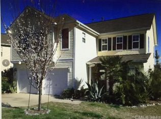 9718 Falling Stream Dr, Charlotte, NC 28214