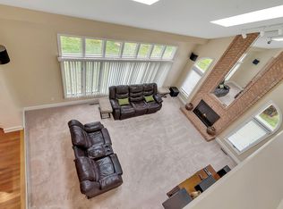 5557 Hidden Pines Ct, Williamsville, NY 14221