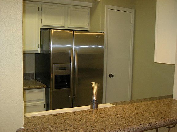 5th image of 17653 Red Oak Dr