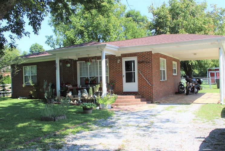 1st image of 3319 Browndell Dr