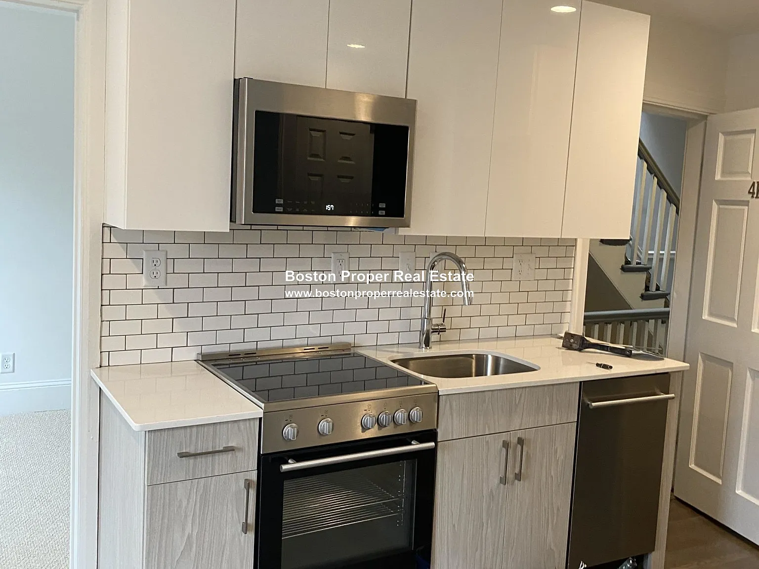 1 bed, 408 sqft, $3,100 — Photo 1