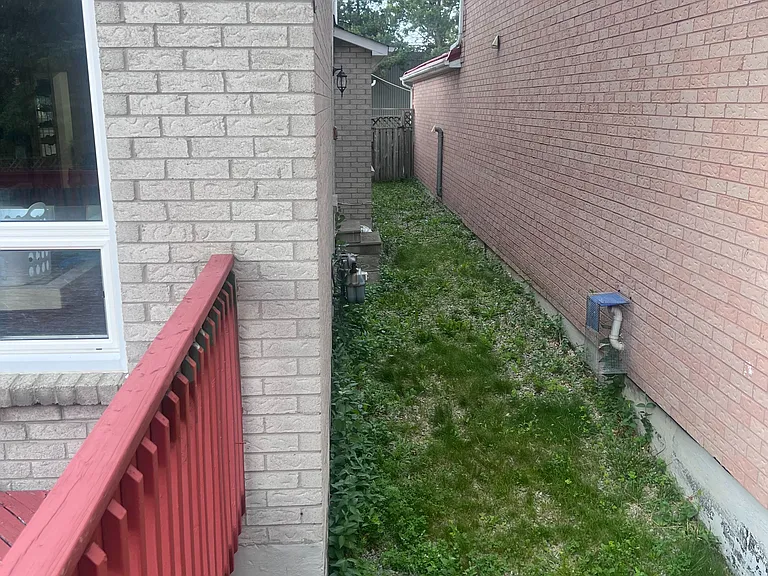 101 Orleans Dr — Photo 4