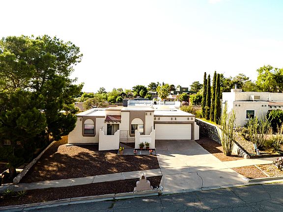 2nd image of 213 Alvarez Dr