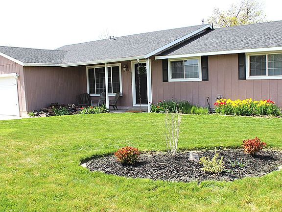 2nd image of 463 Reiter Dr