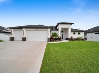 3315 Andalusia Blvd, Cape Coral, FL 33909