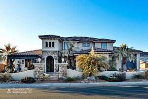1st image of 272 E Clearwater Dr