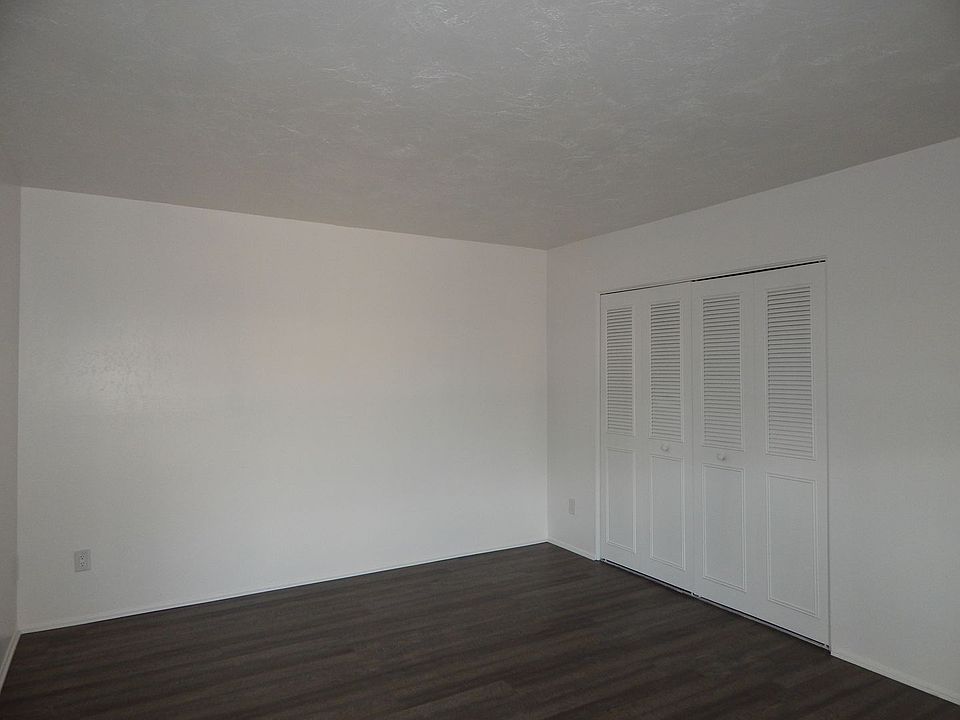 1st image of 993 N Caribe Ave