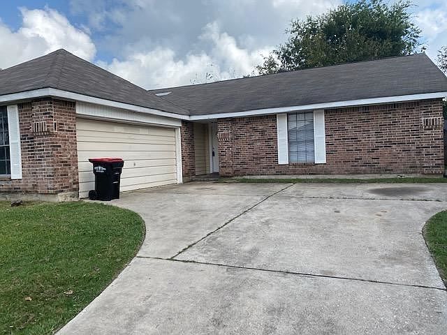 1st image of 2702 Owens Cross Dr