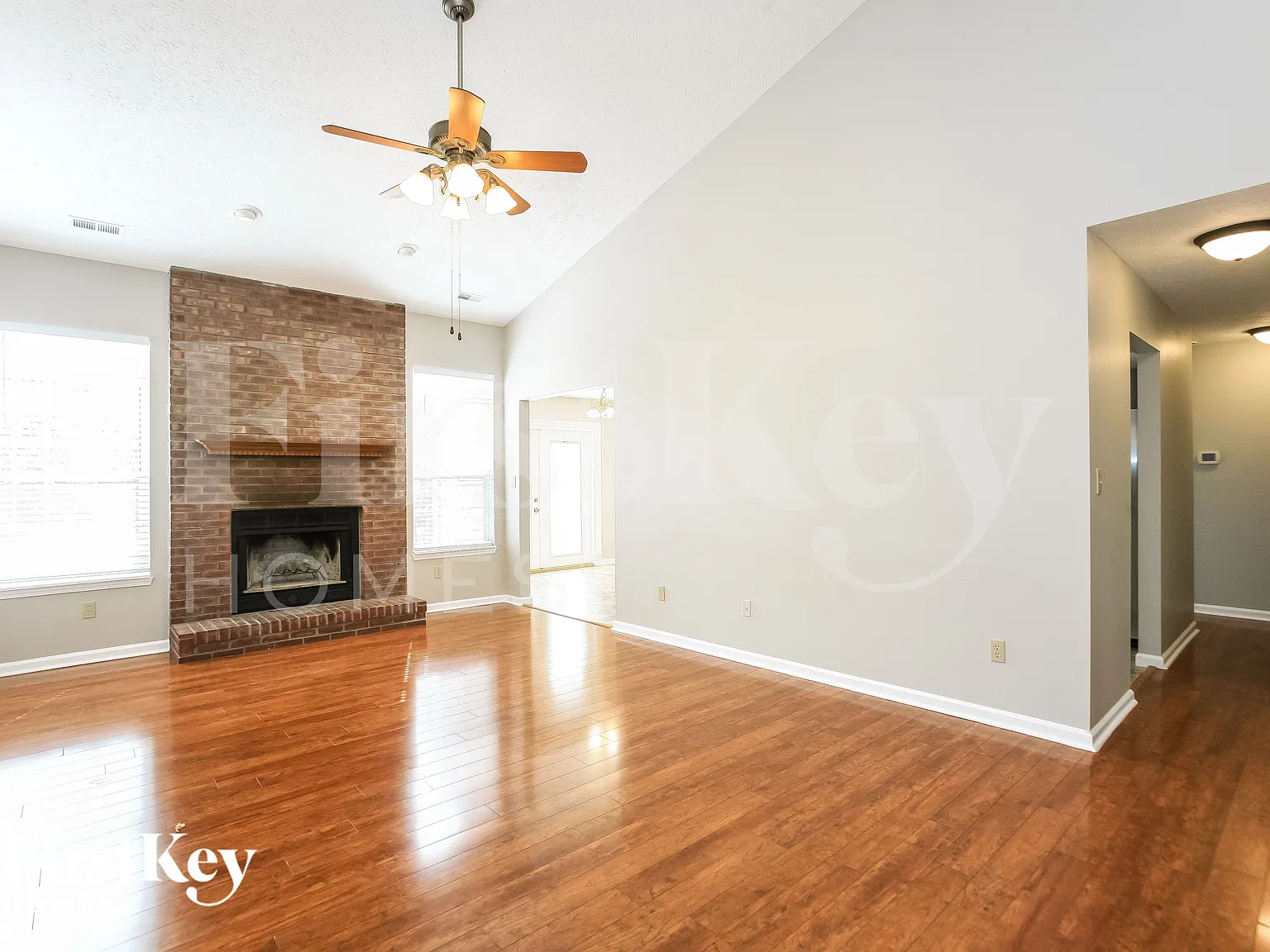 4 bed, 2.5 bath, 2171 sqft, $2,760 — Photo 4