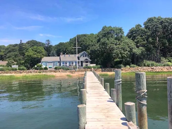 4 Tuthill Dr, Shelter Island, NY 11964