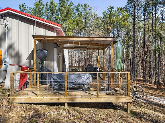 3rd image of 1780 Wolf Haven Rd