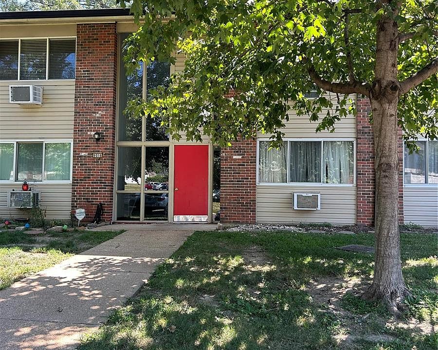 1st image of 9016 Villaridge Ct APT D