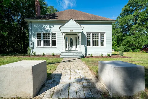 506 Pine St Photo 1