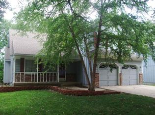 8319 Hall St, Lenexa, KS 66219