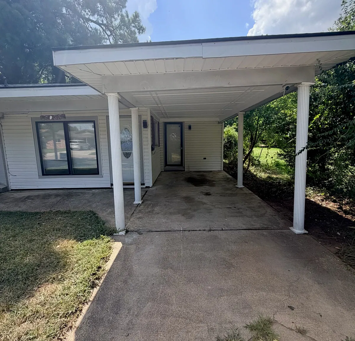 3 bed, 1350 sqft, $1,095 — Photo 2