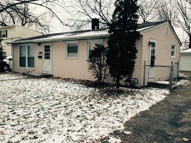 1st image of 135 Golf View Ln