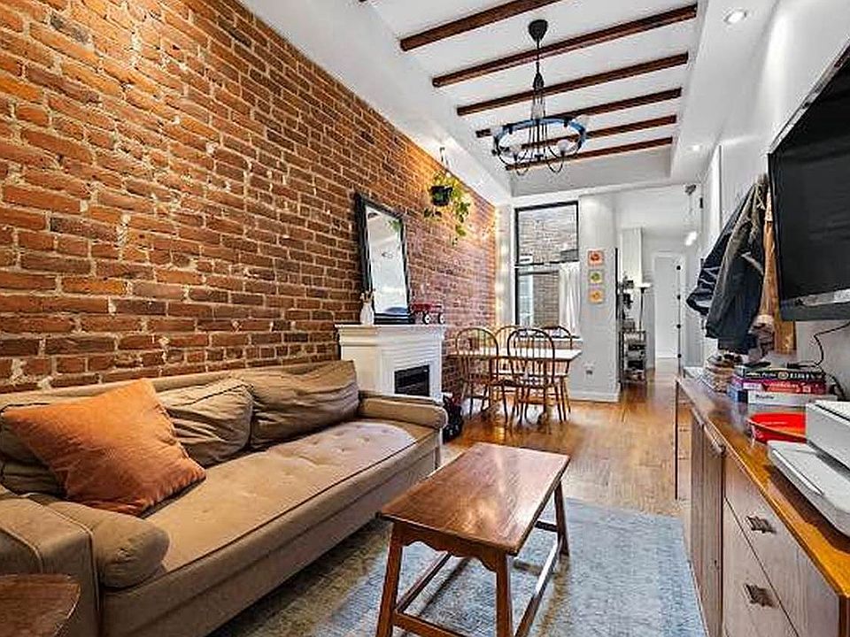 1st image of 913 Saint Johns Pl #3R