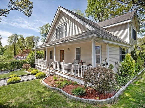 3rd image of 23 Brandeis Ave