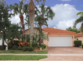5100 Pelican Cove Dr, Boynton Beach, FL 33437
