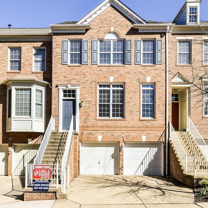 1st image of 9544 Lagersfield Cir