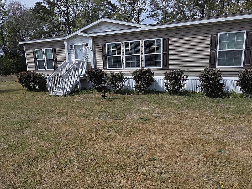 1st image of 951 Deerfield Rd