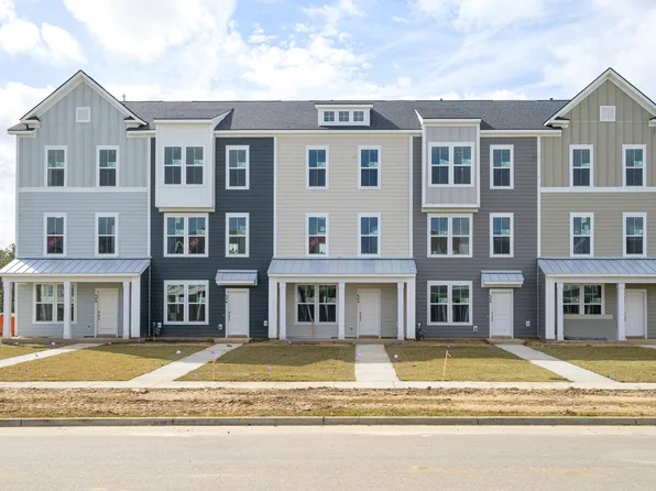 324 Herty Park Dr #258, Moncks Corner, SC 29461