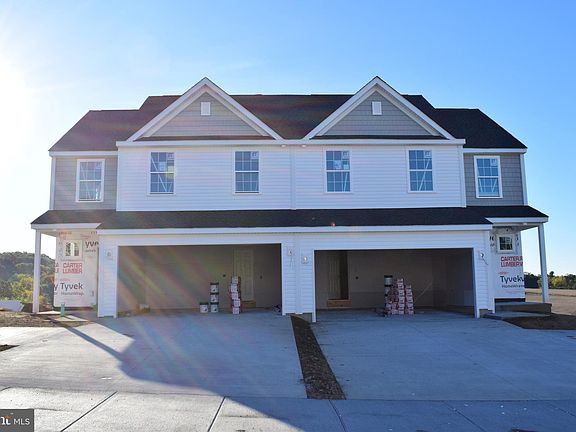 2nd image of 115 Sunglo Lot 34