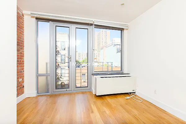 Rented by Mirador Real Estate | media 15