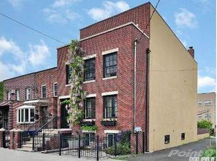 1923 23rd Dr, Astoria, NY 11105