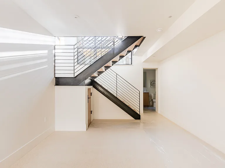 358 Arapahoe Ave — Photo 13