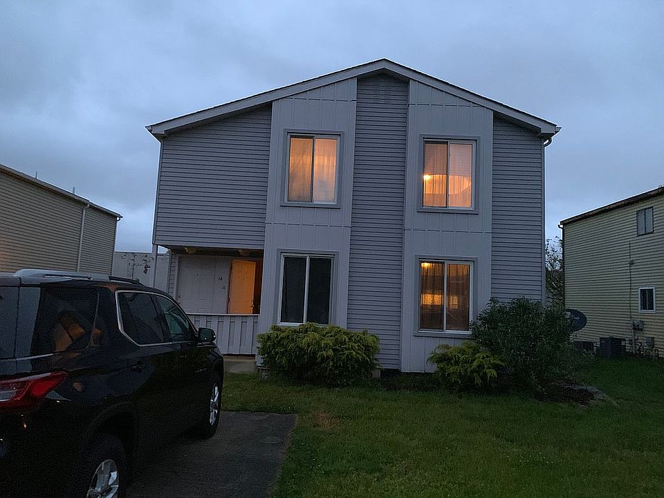 1st image of 11 Fanelli Ln